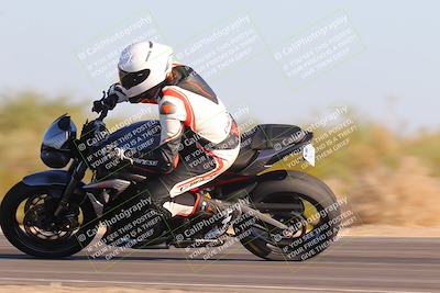media/Nov-06-2023-Moto Forza (Mon) [[ce023d0744]]/3-Intermediate Group/Session 5 (Turn 9)/